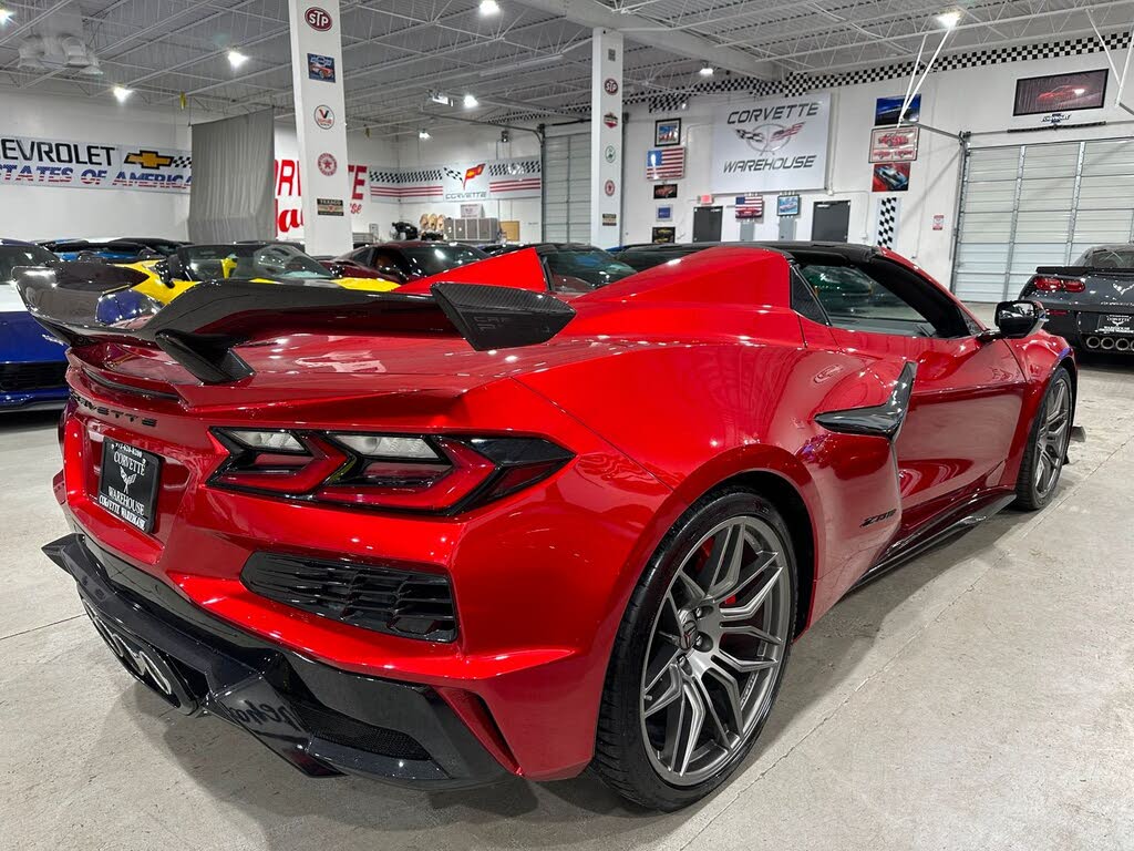 2025 Chevrolet Corvette Z06 1LZ Convertible RWD photo 21