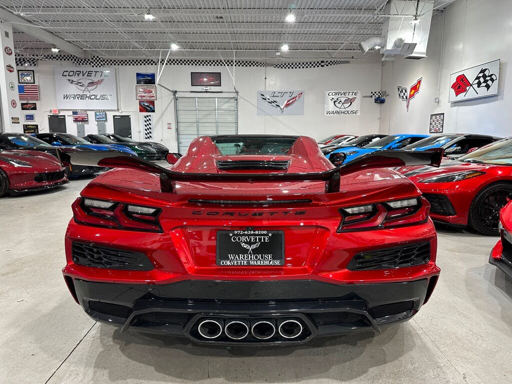 2025 Chevrolet Corvette Z06 1LZ Convertible RWD photo 23