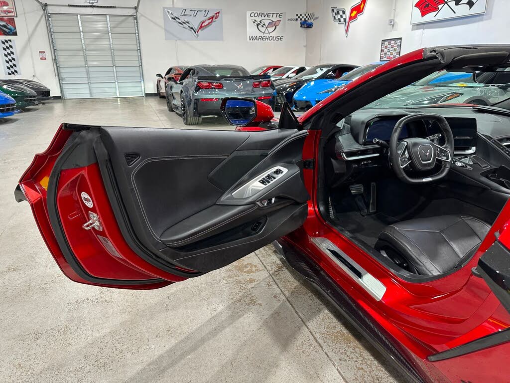 2025 Chevrolet Corvette Z06 1LZ Convertible RWD photo 7