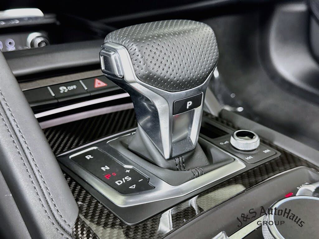 2023 Audi R8 V10 Performance Spyder RWD photo 22 of 24