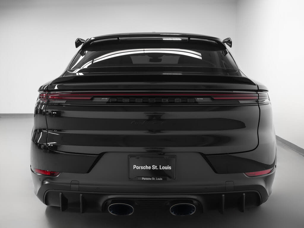 2024 Porsche Cayenne Turbo GT AWD photo 11