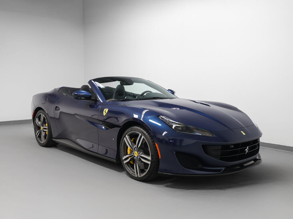 2019 Ferrari Portofino Convertible RWD photo 5