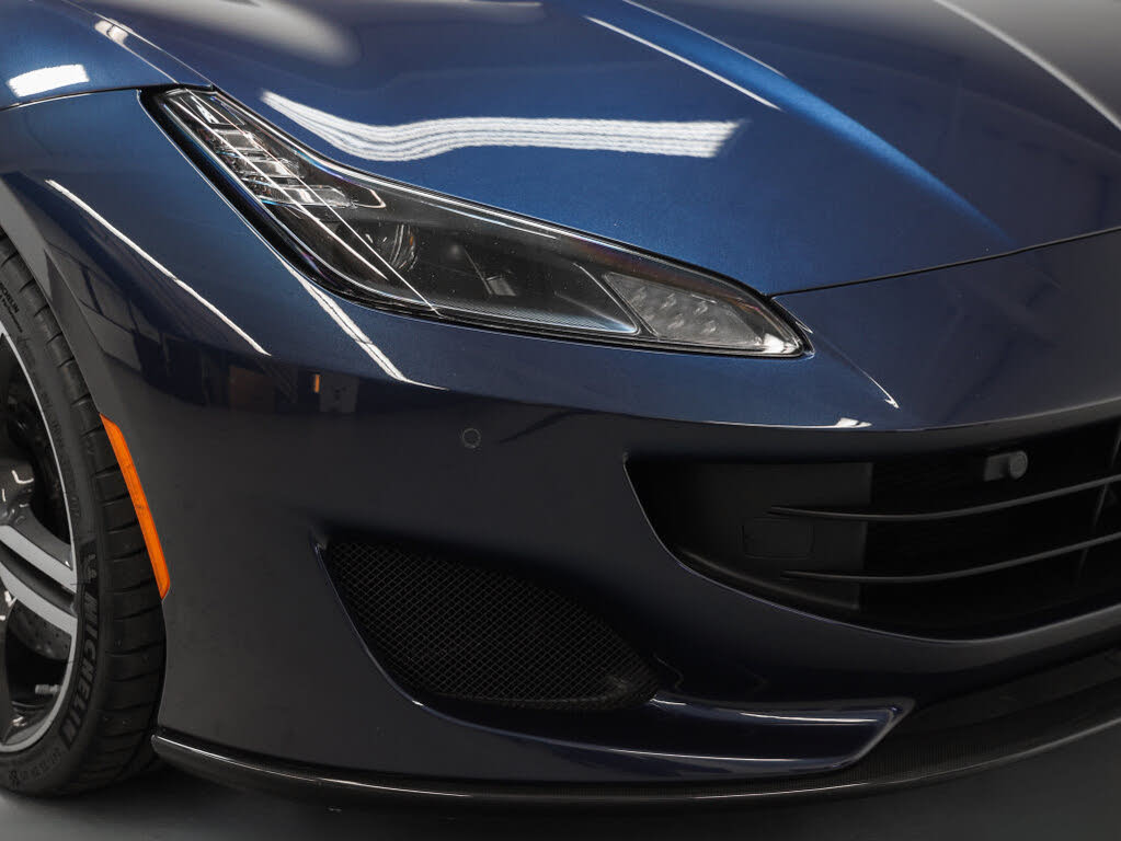 2019 Ferrari Portofino Convertible RWD photo 6