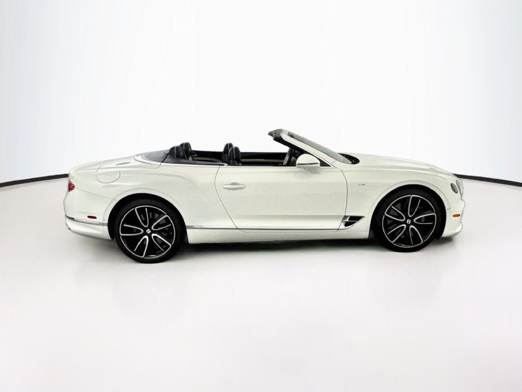 2022 Bentley Continental GTC V8 AWD photo 4