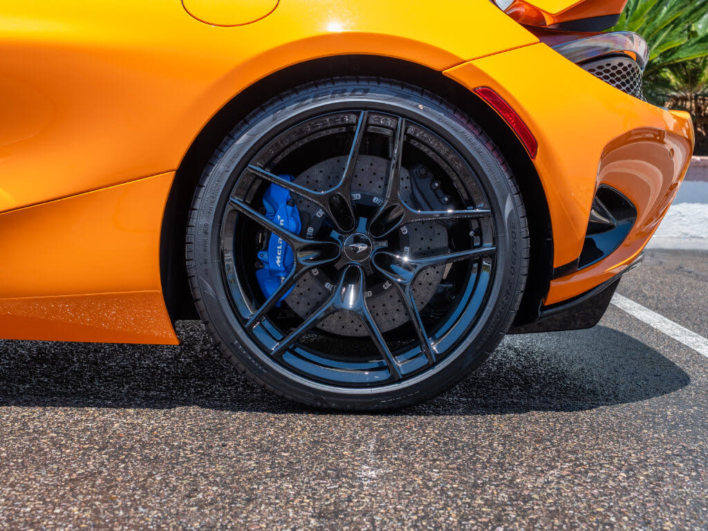 2027 McLaren 750S Spider RWD photo 23