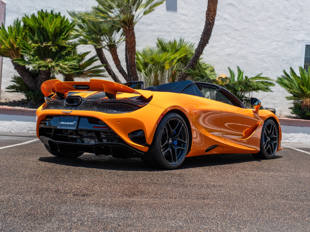 2027 McLaren 750S Spider RWD photo 4