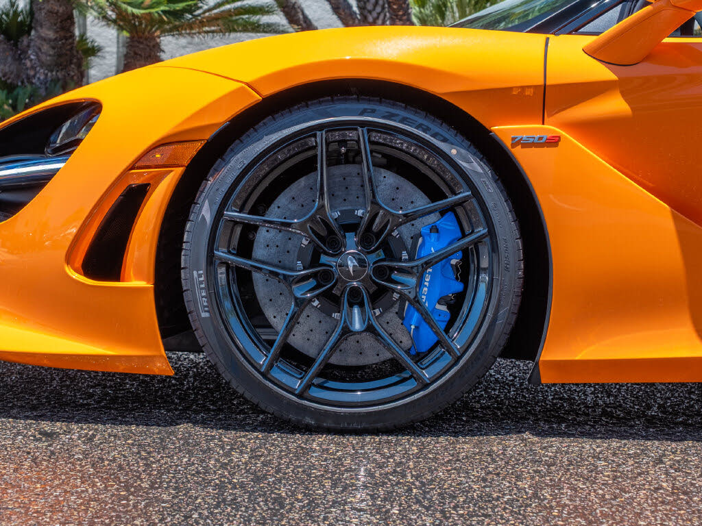 2027 McLaren 750S Spider RWD photo 7
