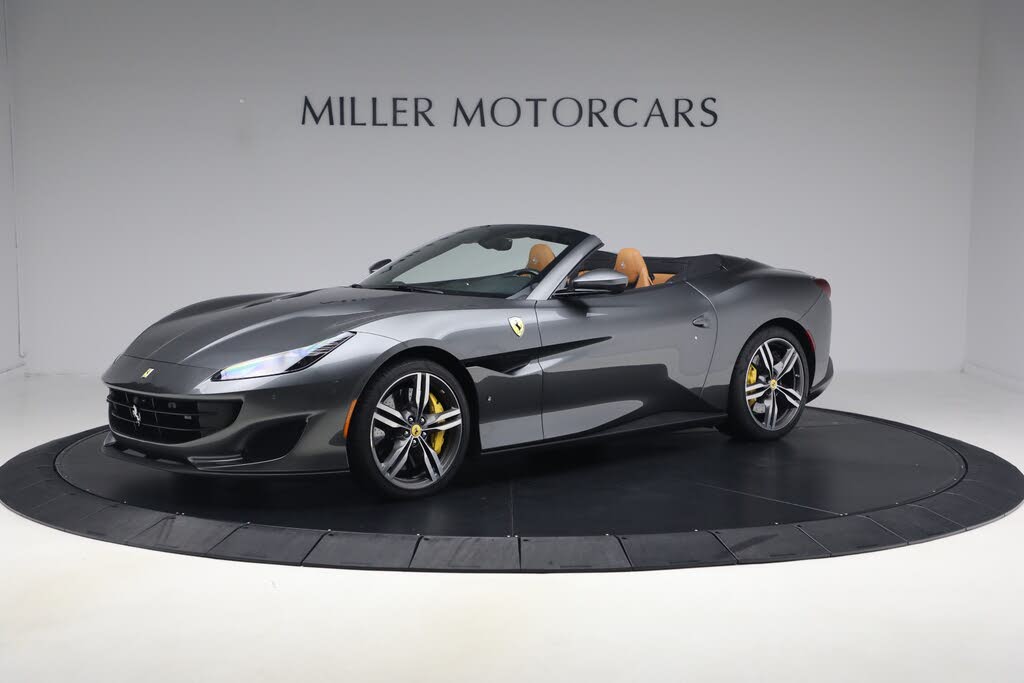 2019 Ferrari Portofino Convertible RWD photo 3