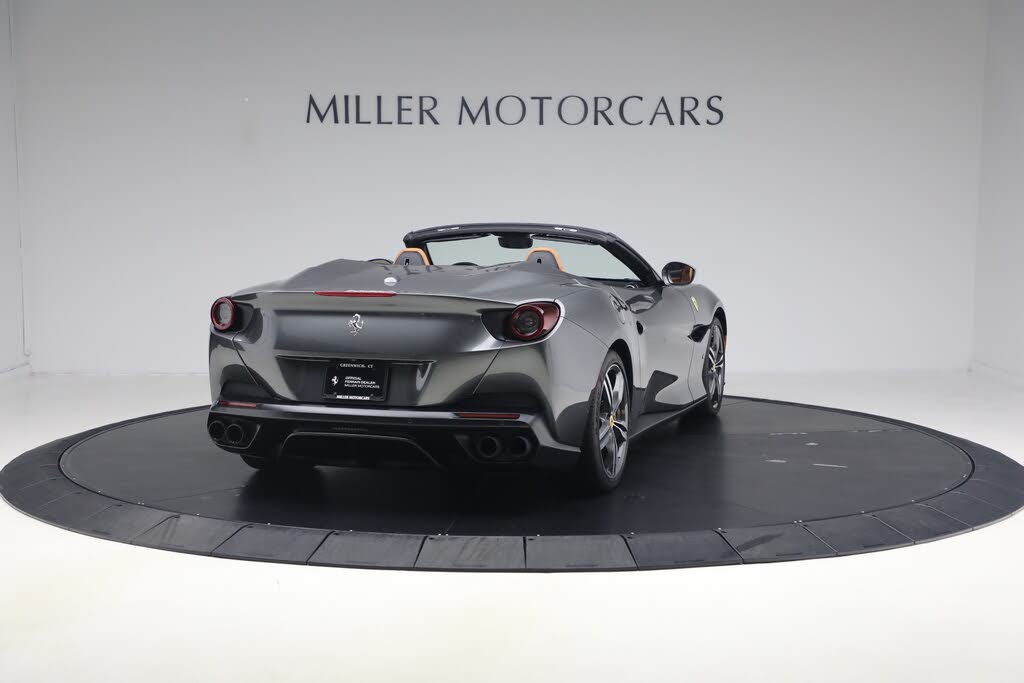 2019 Ferrari Portofino Convertible RWD photo 8