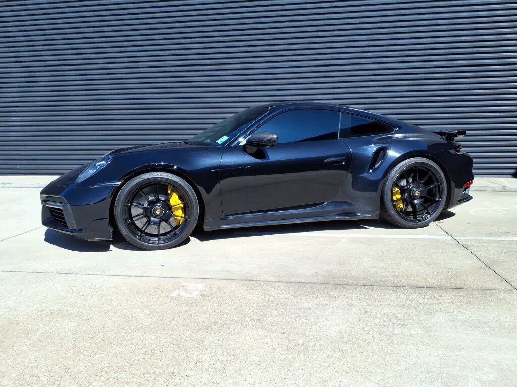 2021 Porsche 911 Turbo S Coupe AWD photo 2 of 24