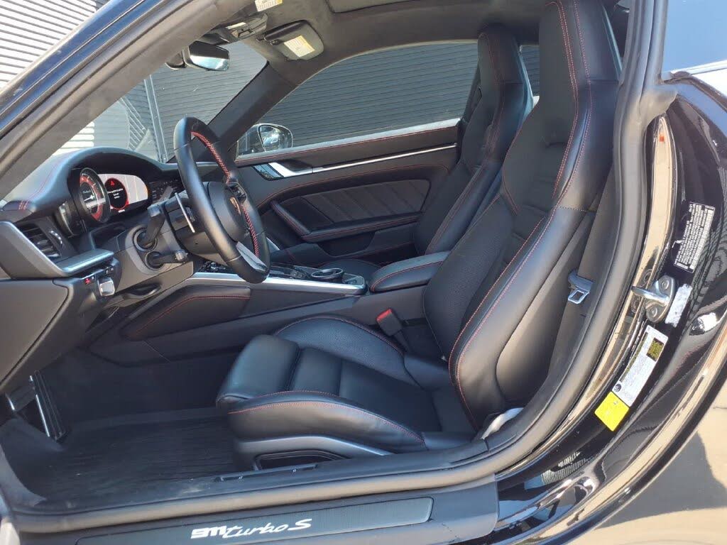 2021 Porsche 911 Turbo S Coupe AWD photo 16 of 24
