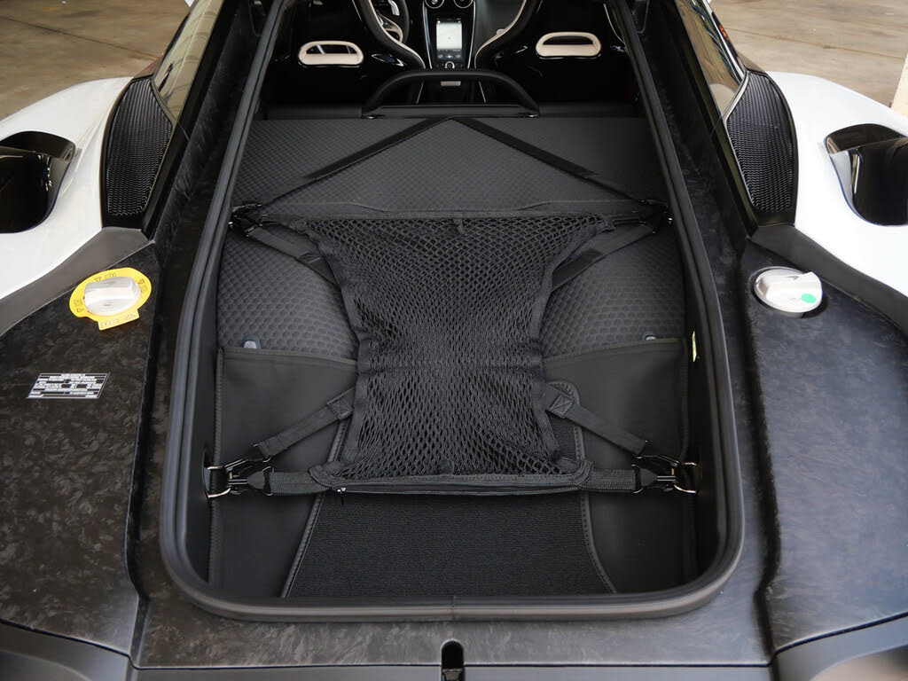 2027 McLaren GTS RWD photo 22