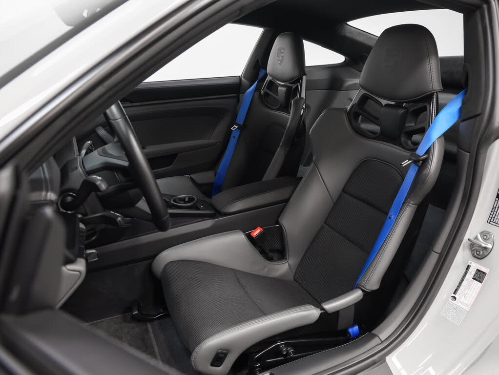 2022 Porsche 911 GT3 Coupe RWD photo 5