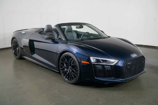 2018 Audi R8 quattro V10 Plus Spyder AWD photo 2 of 24