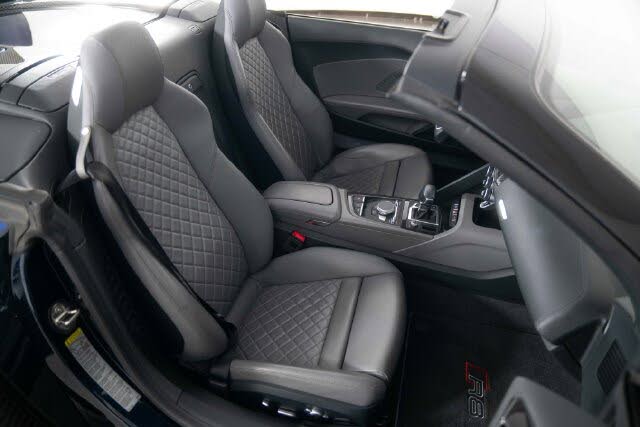 2018 Audi R8 quattro V10 Plus Spyder AWD photo 23 of 24