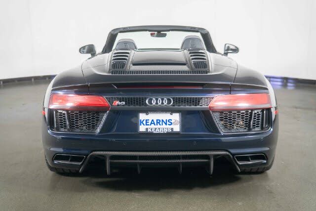 2018 Audi R8 quattro V10 Plus Spyder AWD photo 7 of 24