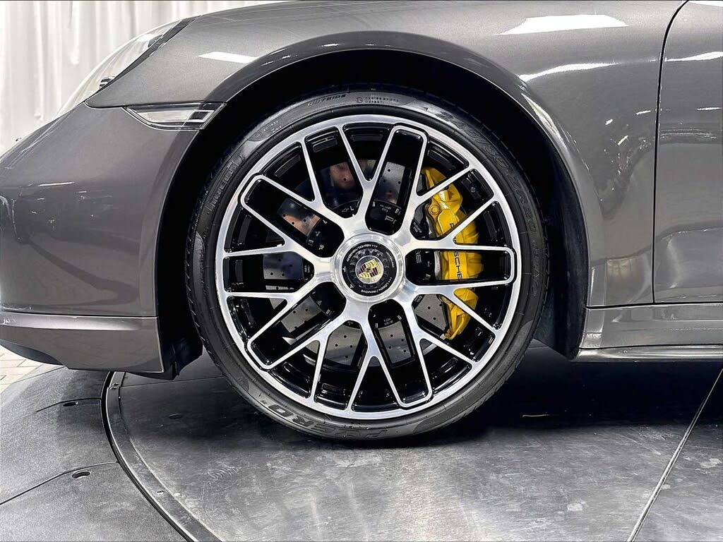 2016 Porsche 911 Turbo S Coupe AWD photo 13 of 24