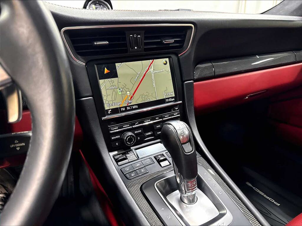 2016 Porsche 911 Turbo S Coupe AWD photo 18 of 24