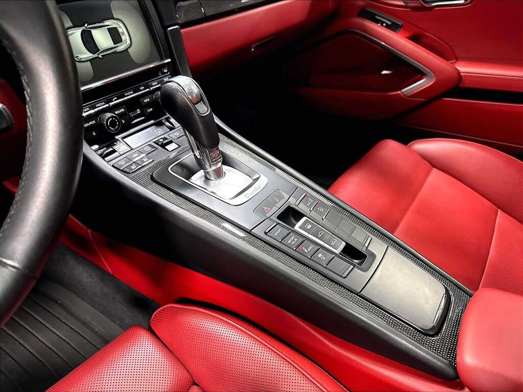 2016 Porsche 911 Turbo S Coupe AWD photo 19 of 24