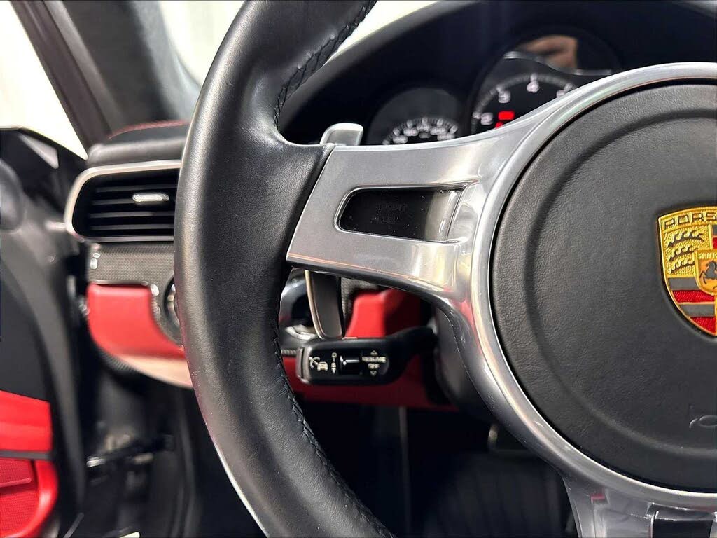 2016 Porsche 911 Turbo S Coupe AWD photo 21 of 24