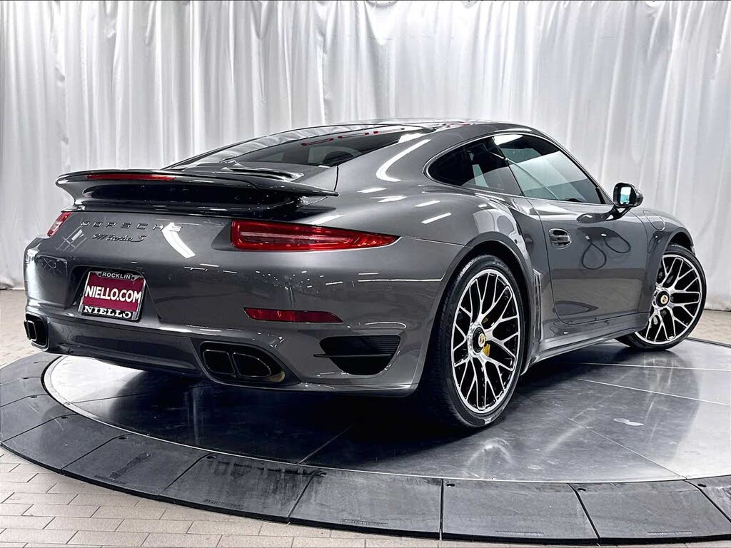 2016 Porsche 911 Turbo S Coupe AWD photo 9 of 24
