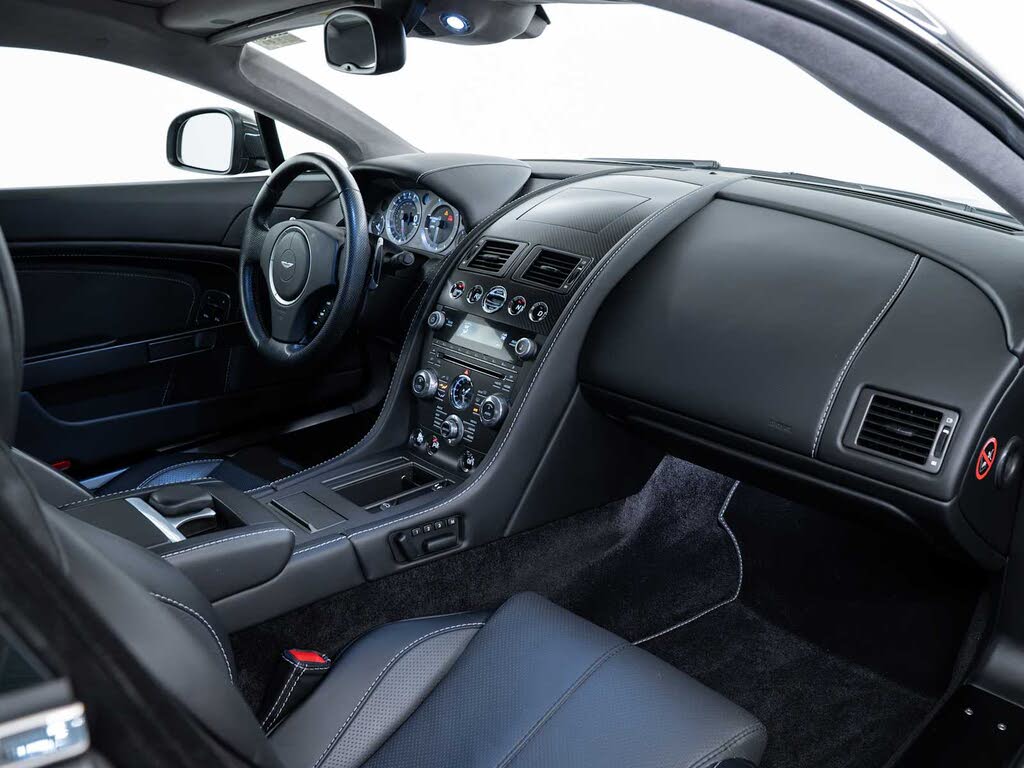 2014 Aston Martin V8 Vantage Coupe RWD photo 22
