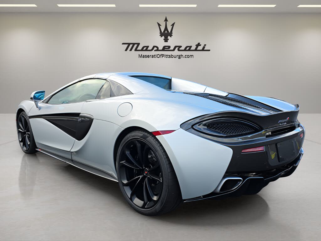 2018 McLaren 570S Spider RWD photo 3