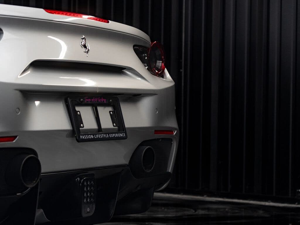 2017 Ferrari 488 Spider RWD photo 16