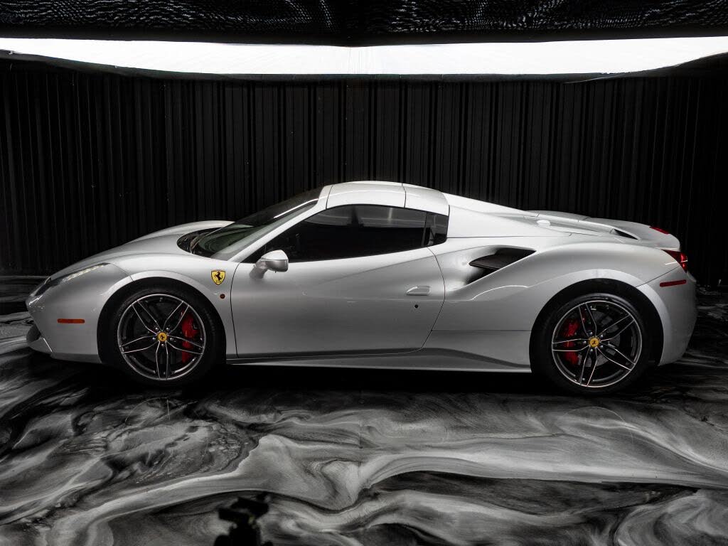 2017 Ferrari 488 Spider RWD photo 20
