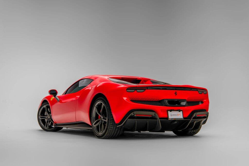 2024 Ferrari 296 GTS RWD photo 4