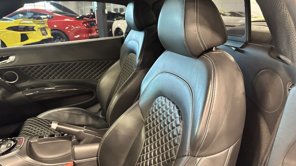 2015 Audi R8 quattro V10 Spyder AWD photo 8 of 10