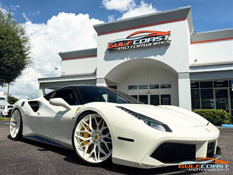 2017 Ferrari 488 GTB Coupe RWD