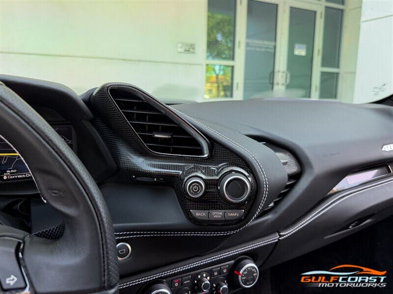 2017 Ferrari 488 GTB Coupe RWD photo 15