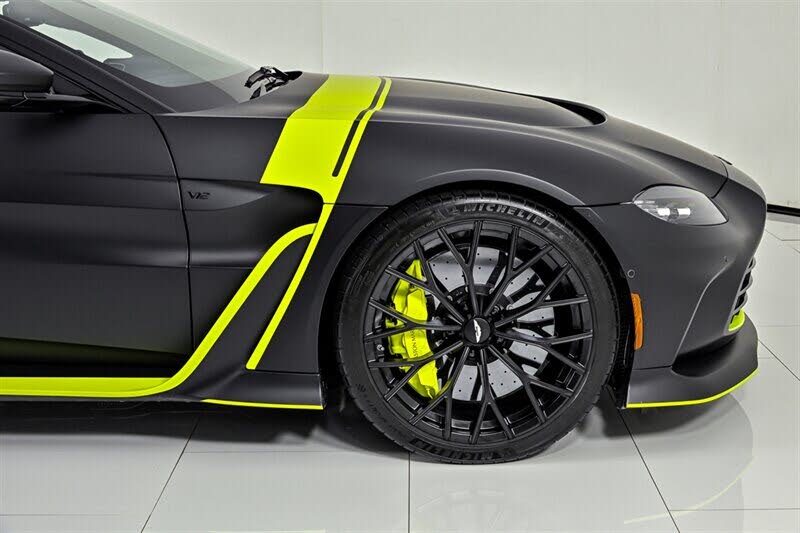 2023 Aston Martin Vantage V12 Convertible RWD photo 22 of 24