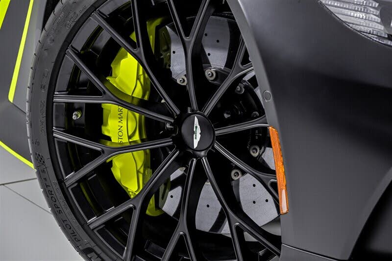 2023 Aston Martin Vantage V12 Convertible RWD photo 4 of 24