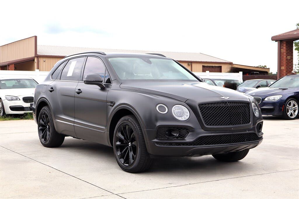 2017 Bentley Bentayga W12 AWD photo 9