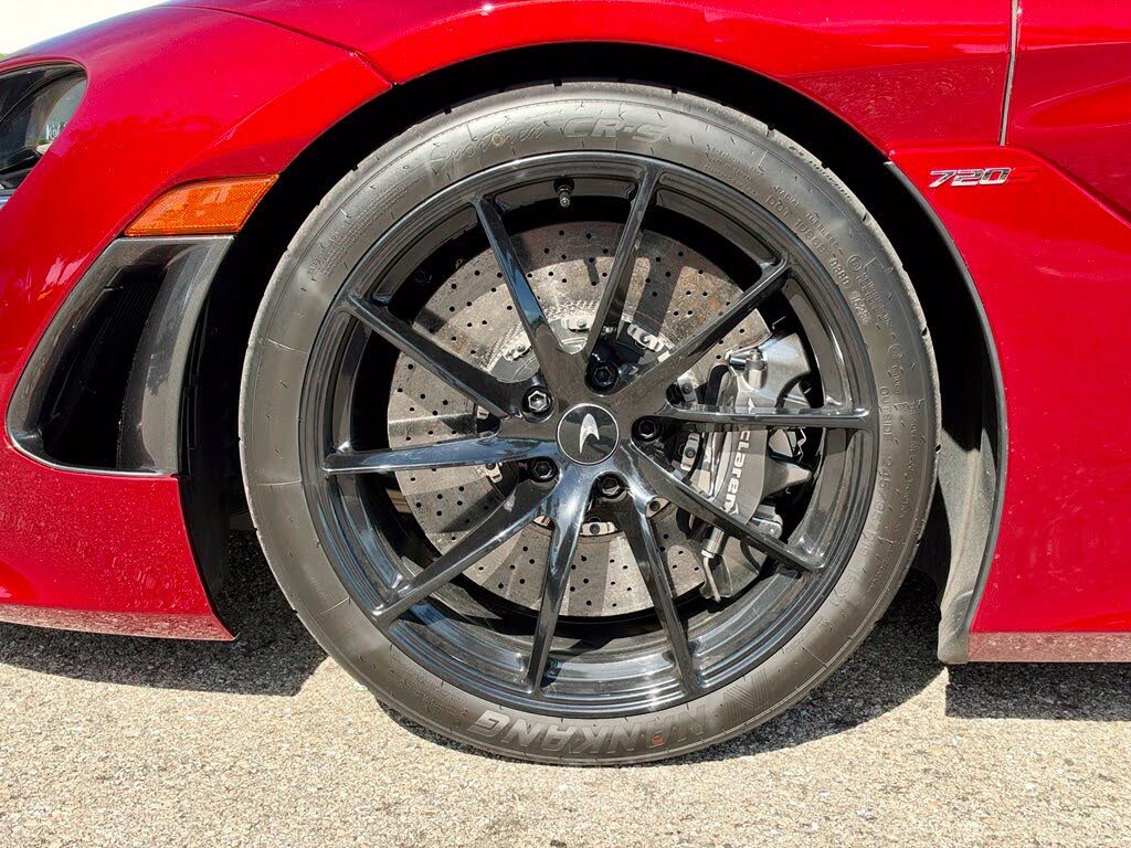 2020 McLaren 720S Spider RWD photo 17