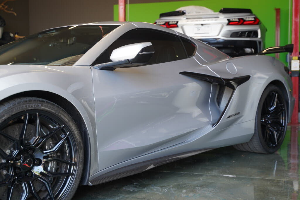 2026 Chevrolet Corvette Z06 3LZ Coupe RWD photo 3
