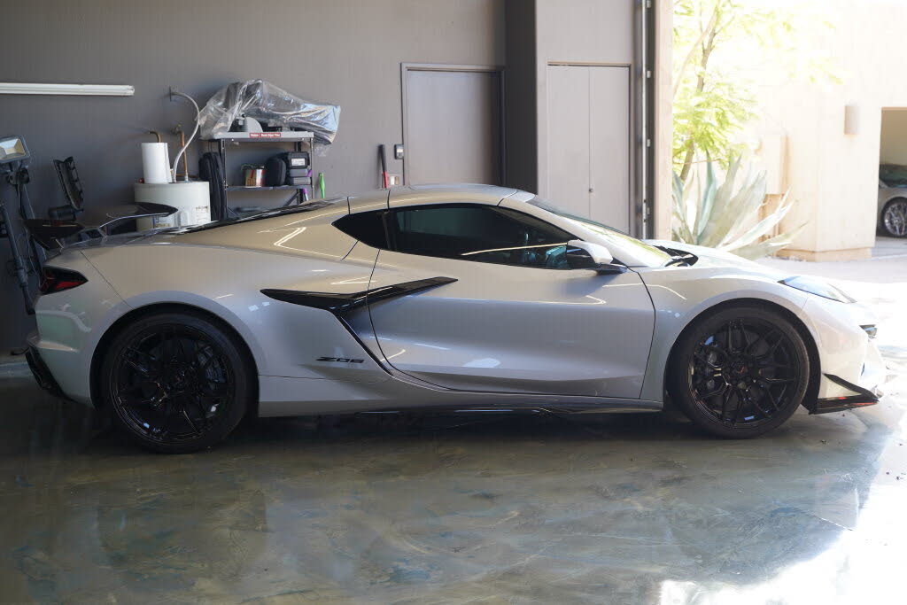 2026 Chevrolet Corvette Z06 3LZ Coupe RWD photo 8