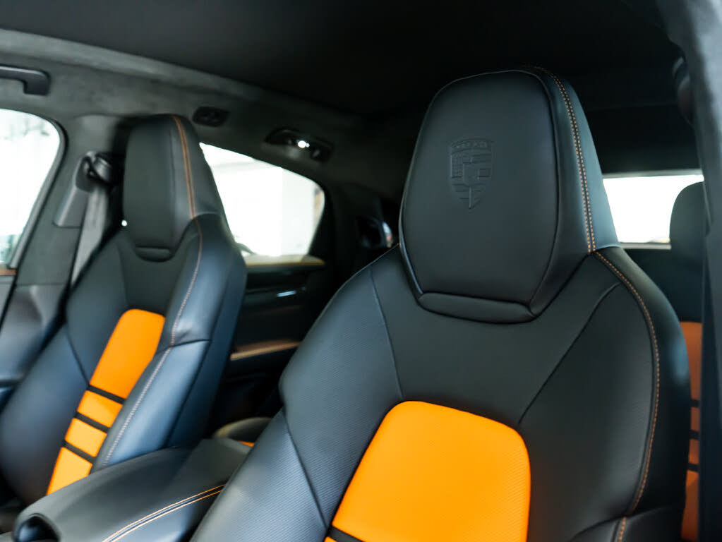 2026 Porsche Cayenne Coupe GTS AWD photo 15