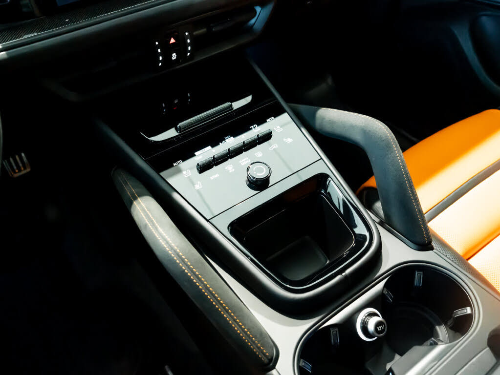 2026 Porsche Cayenne Coupe GTS AWD photo 21