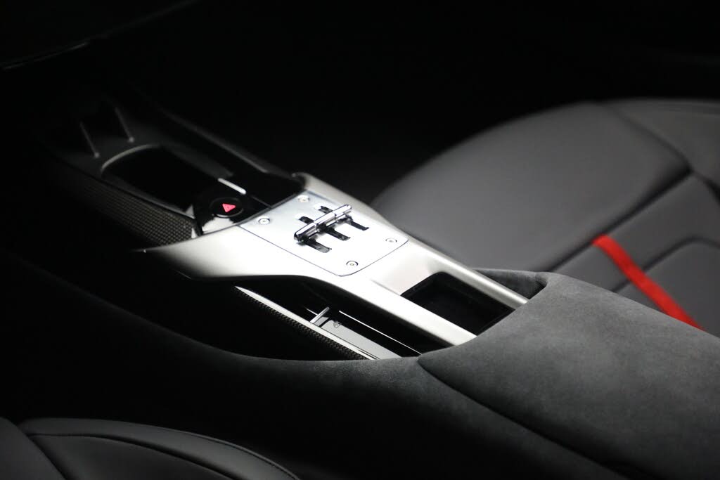 2025 Ferrari 12Cilindri Coupe RWD photo 21