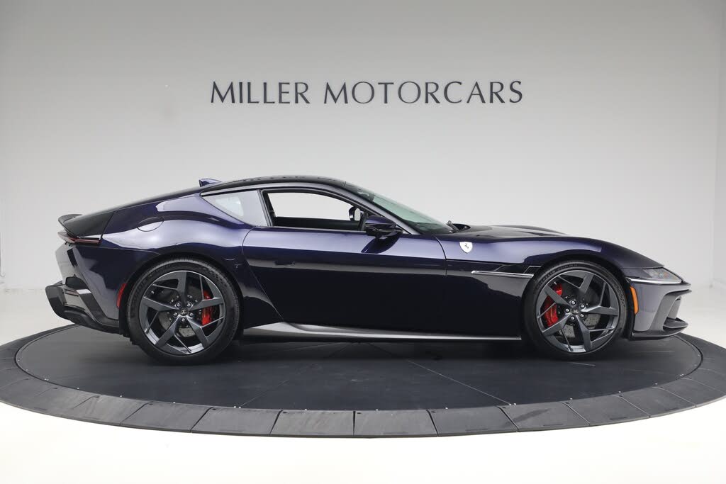 2025 Ferrari 12Cilindri Coupe RWD photo 9