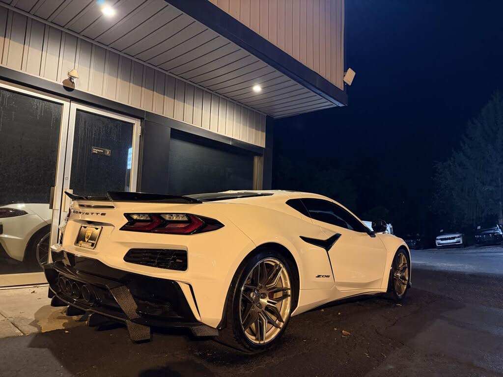 2024 Chevrolet Corvette Z06 1LZ Coupe RWD photo 6