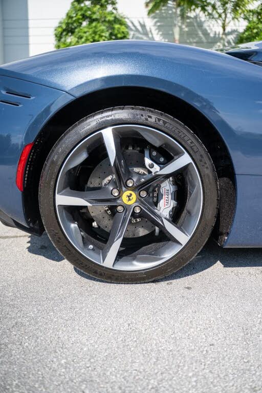 2023 Ferrari SF90 Spider AWD photo 7