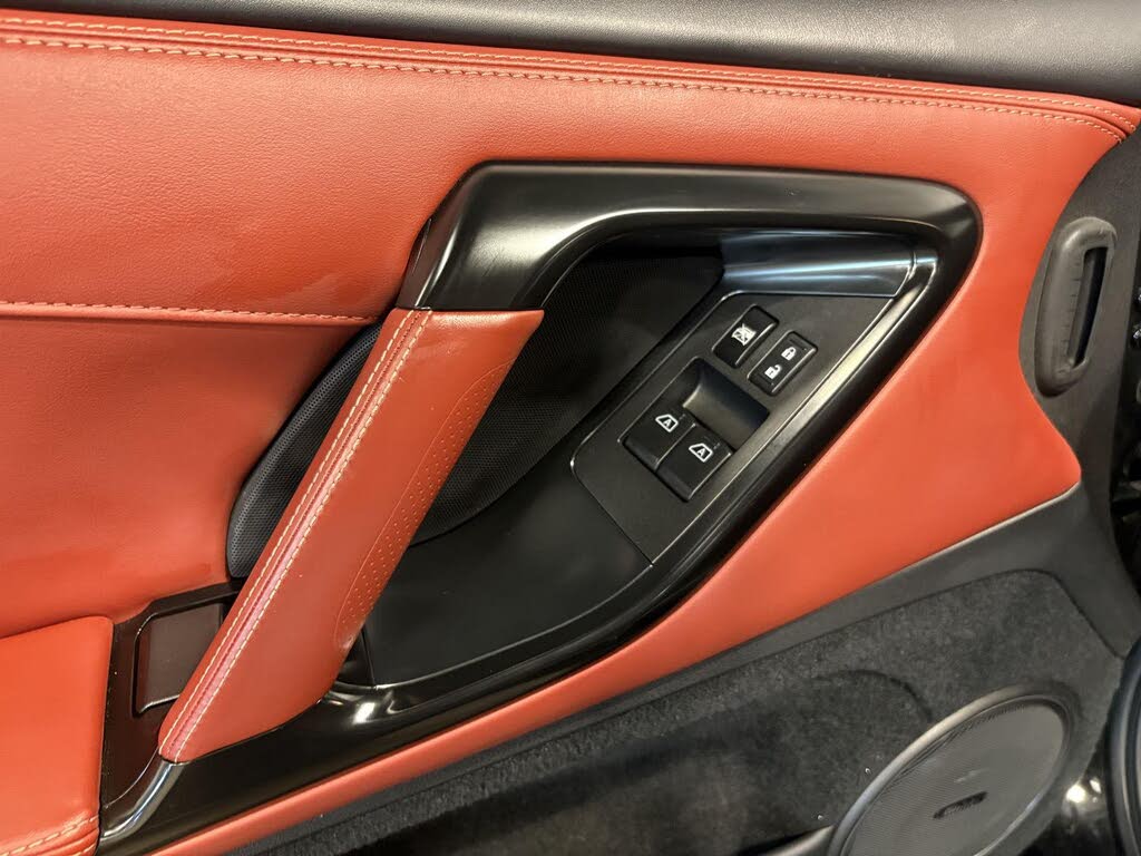 2024 Nissan GT-R Premium AWD photo 14 of 24