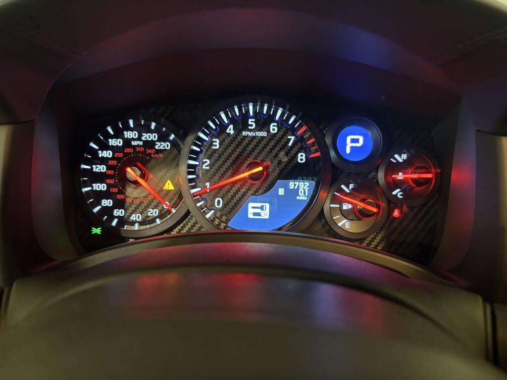 2024 Nissan GT-R Premium AWD photo 19 of 24