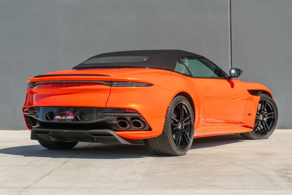 2023 Aston Martin DBS Superleggera Volante RWD photo 11