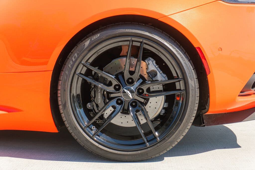 2023 Aston Martin DBS Superleggera Volante RWD photo 22