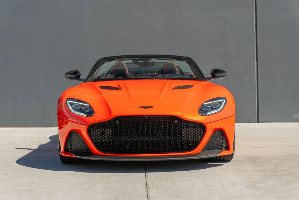2023 Aston Martin DBS Superleggera Volante RWD photo 5